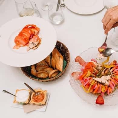 Plate of tapas and a glass of wine in Valencia