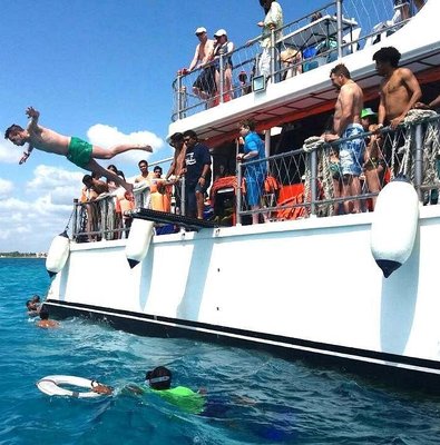 Dancer Cruise Isla Mujeres Snorkel Food and Drinks Included