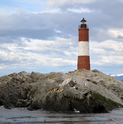 Catamaran Tour through the Beagle Channel in Ushuaia